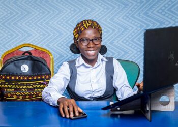 Etudiante-entrepreneure, elle développe un leadership naturel pour servir sa communauté