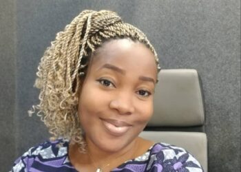 « Je me sens renaître  dans ce métier… », Yawa OLLANLO, gagnante du 1er prix « télévision » du concours de presse LJI-Togo