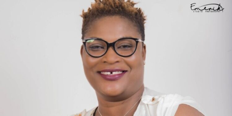 À travers son association « Panem Africa », elle impacte dans l’ombre