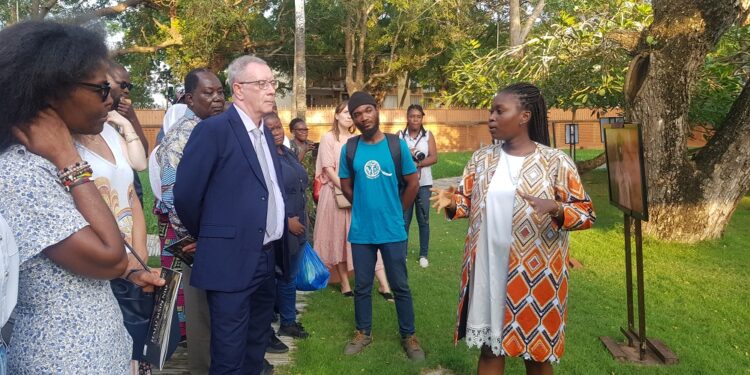 Une exposition photographique de Lina Mensah à l’Institut Français du Togo pour dénoncer les violences sexistes