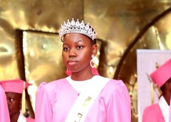 7 questions à la toute première « Reine des Sciences et Technologies »