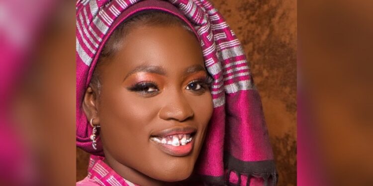 Fanta CAMARA : la jeune fille sénégalaise qui a fondé un magazine et une télévision de durabilité