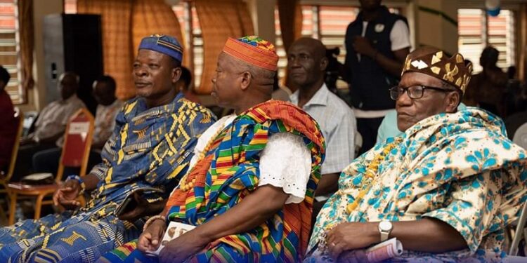 Autorités traditionnelles et administratives, professionnels du cinéma, étudiants … mobilisés autour du lancement officiel de la 2ème édition du salon du cinéma au féminin