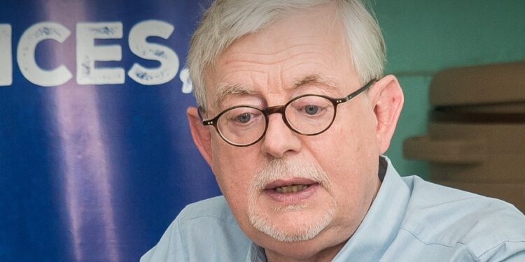 Visite de l’Ambassadeur de l’UE au Centre d’écoute des victimes de Violences Basées sur le Genre du GF2D à Kpalimé (Reportage)