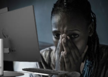 [Grand Reportage] Quand l&rsquo;intimité devient une arme : les jeunes filles dans l’enfer de la sextorsion