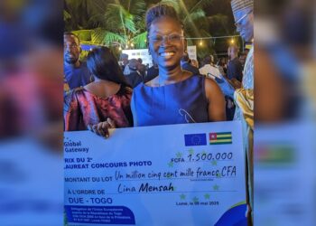 Concours « Agir ensemble » de l’Union Européenne au Togo : La photographe Lina Mensah remporte le deuxième prix