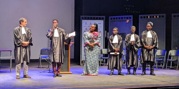 Nana Benz : un procès fictif pour réveiller la mémoire collective